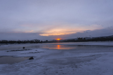 Similar image 22062374