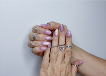 Similar image 22070157