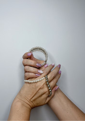 Similar image 22070235