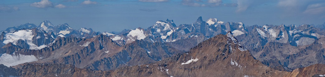 Similar image 22066374