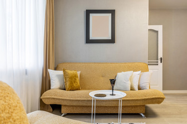 Similar image 22070019