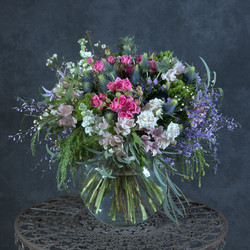 Similar image 22060218