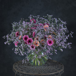 Similar image 22060240