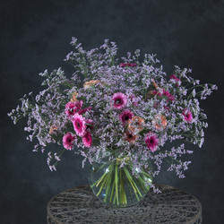 Similar image 22060241