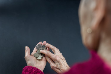 Similar image 22071196