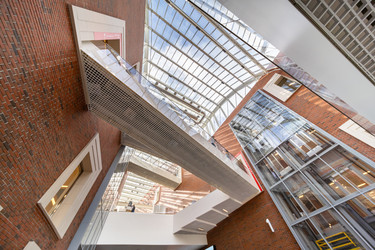 Similar image 22070543