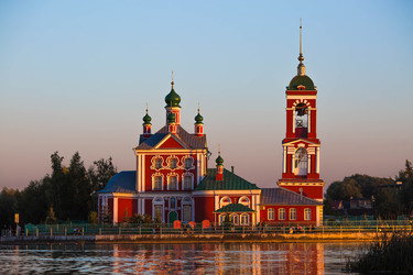 Similar image 22075758