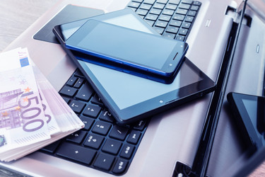 Similar image 22075960