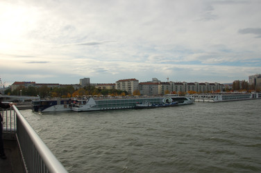 Similar image 22078409