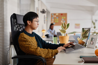 Similar image 22063220