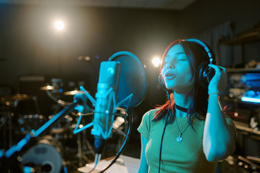 Similar image 22064412