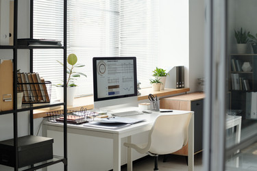 Similar image 22063510