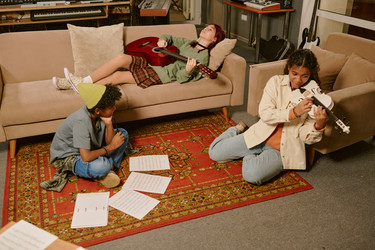 Similar image 22064390