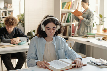 Similar image 22065810