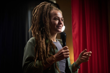 Similar image 22063454