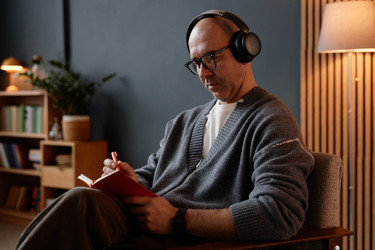 Similar image 22062810