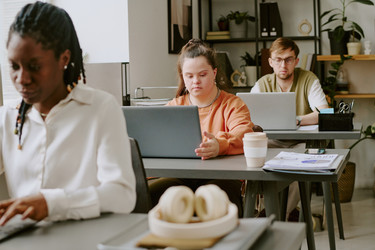 Similar image 22103765