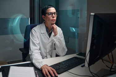 Similar image 22103360