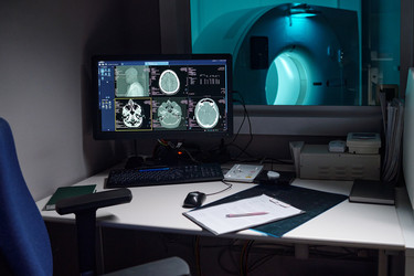 Similar image 22103339