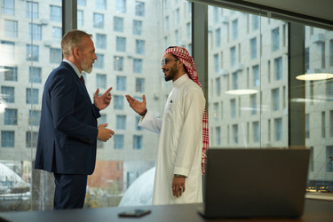 Similar image 22105108