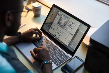 Similar image 22104763