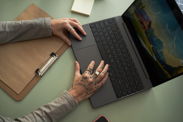 Similar image 22105431