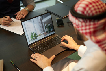 Similar image 22105180