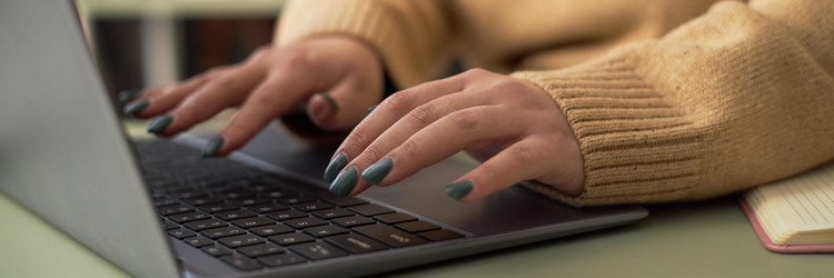 Similar image 22105424