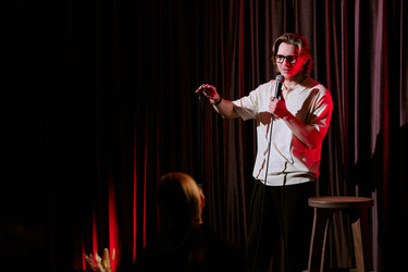 Similar image 22103869