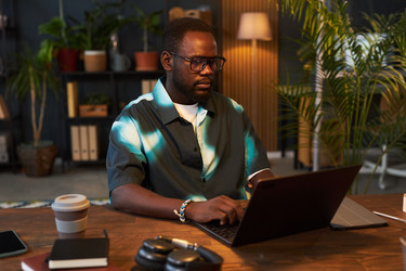 Similar image 22104804