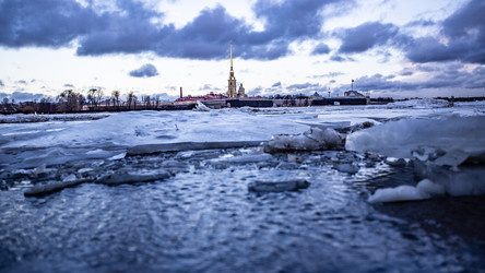 Similar image 22111084