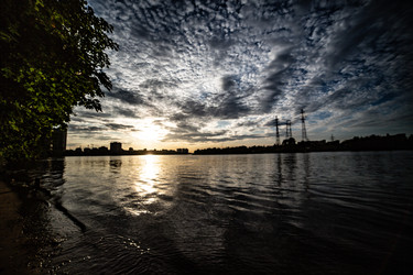 Similar image 22111174