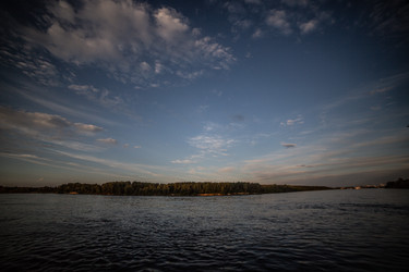 Similar image 22111176