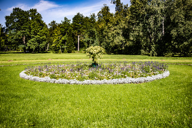 Similar image 22121815