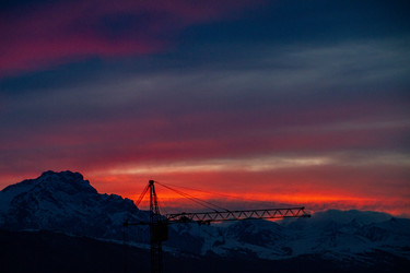 Similar image 22127937