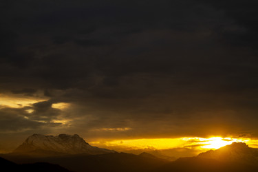 Similar image 22127954