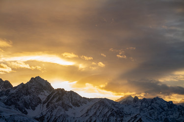 Similar image 22127792