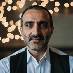 Similar image 22100858