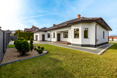 Similar image 22107993