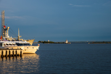 Similar image 22092910