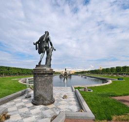 Similar image 22094636