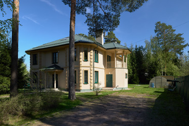 Similar image 22100140