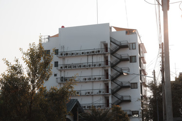 Similar image 22100006