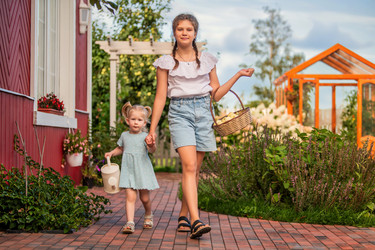 Similar image 22112618