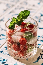 Similar image 22106215