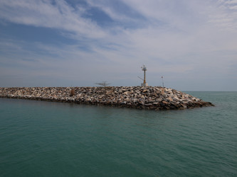 Similar image 22120801