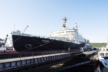 Similar image 22110875