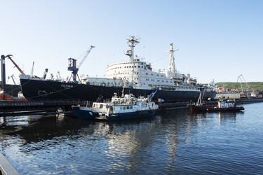 Similar image 22110902