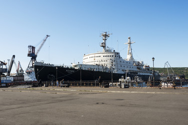 Similar image 22110906