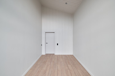 Similar image 22120460